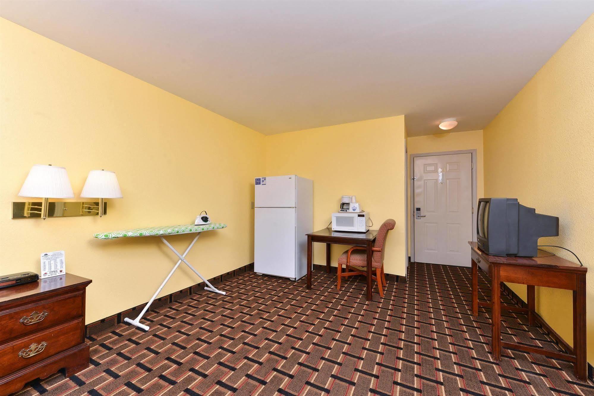 Americas Best Value Inn And Suites Albemarle Luaran gambar